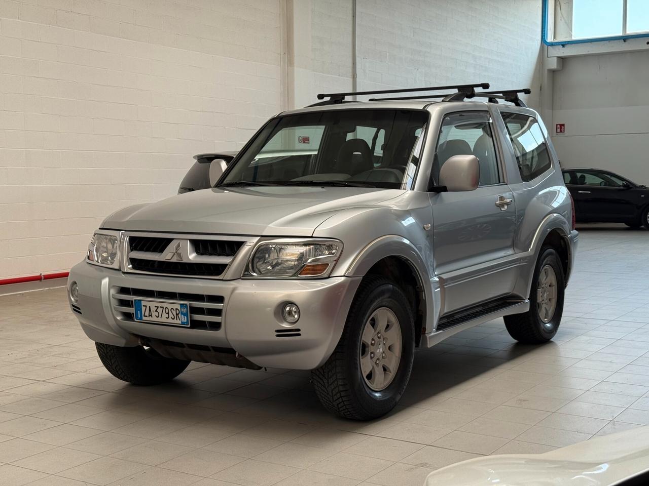 Mitsubishi Pajero 3.2 16V DI-D 3p. GLX