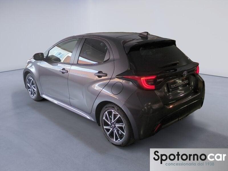 Toyota Yaris Hybrid Lounge MY22