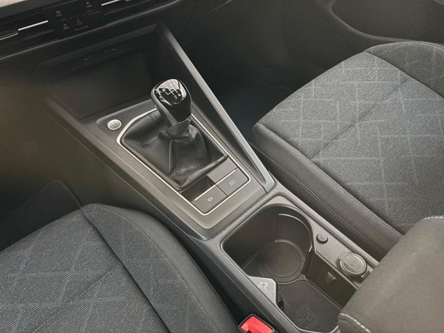 VOLKSWAGEN Golf 1.0 TSI EVO Life