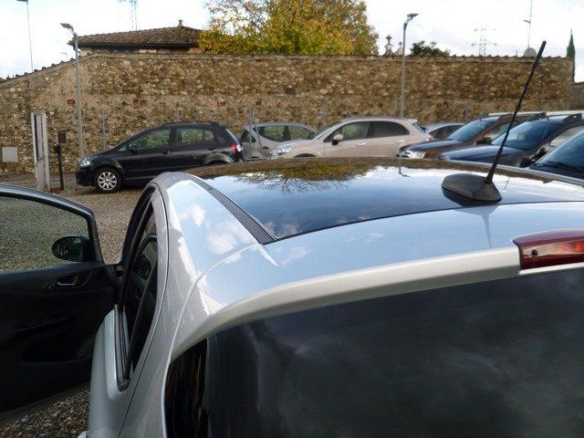 OPEL Corsa 1.2 5 porte b-Color