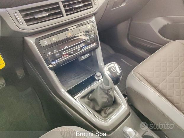Volkswagen T-Cross 1.0 TSI 110 CV R-Line