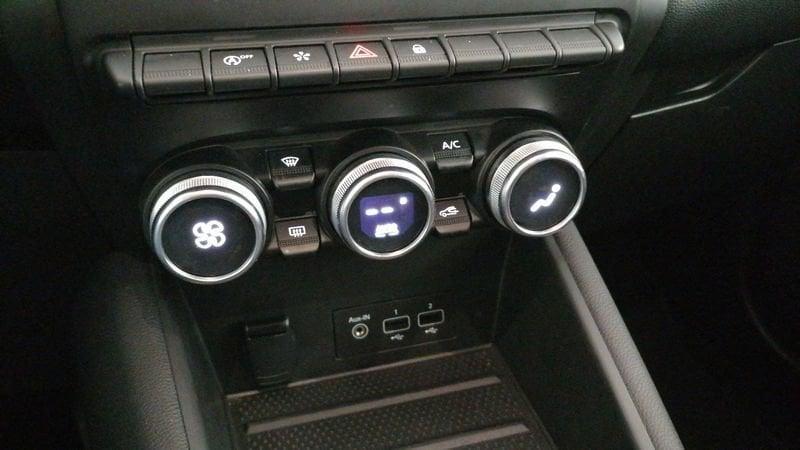 Renault Captur 1.5 blue dci Intens 115cv edc