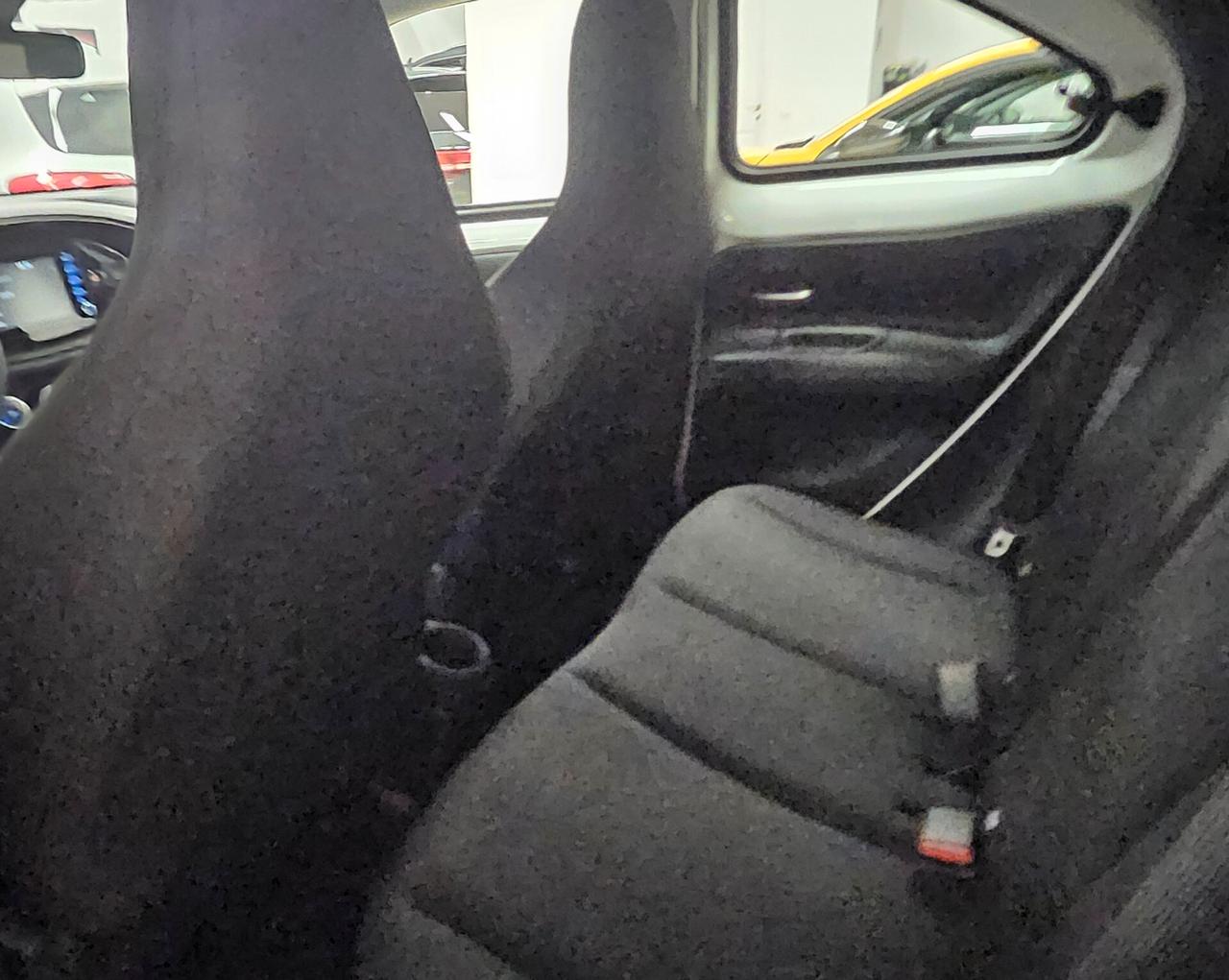 Toyota Aygo X 1.0 VVT-i 72 CV 5 porte Lounge AUTOMATICO