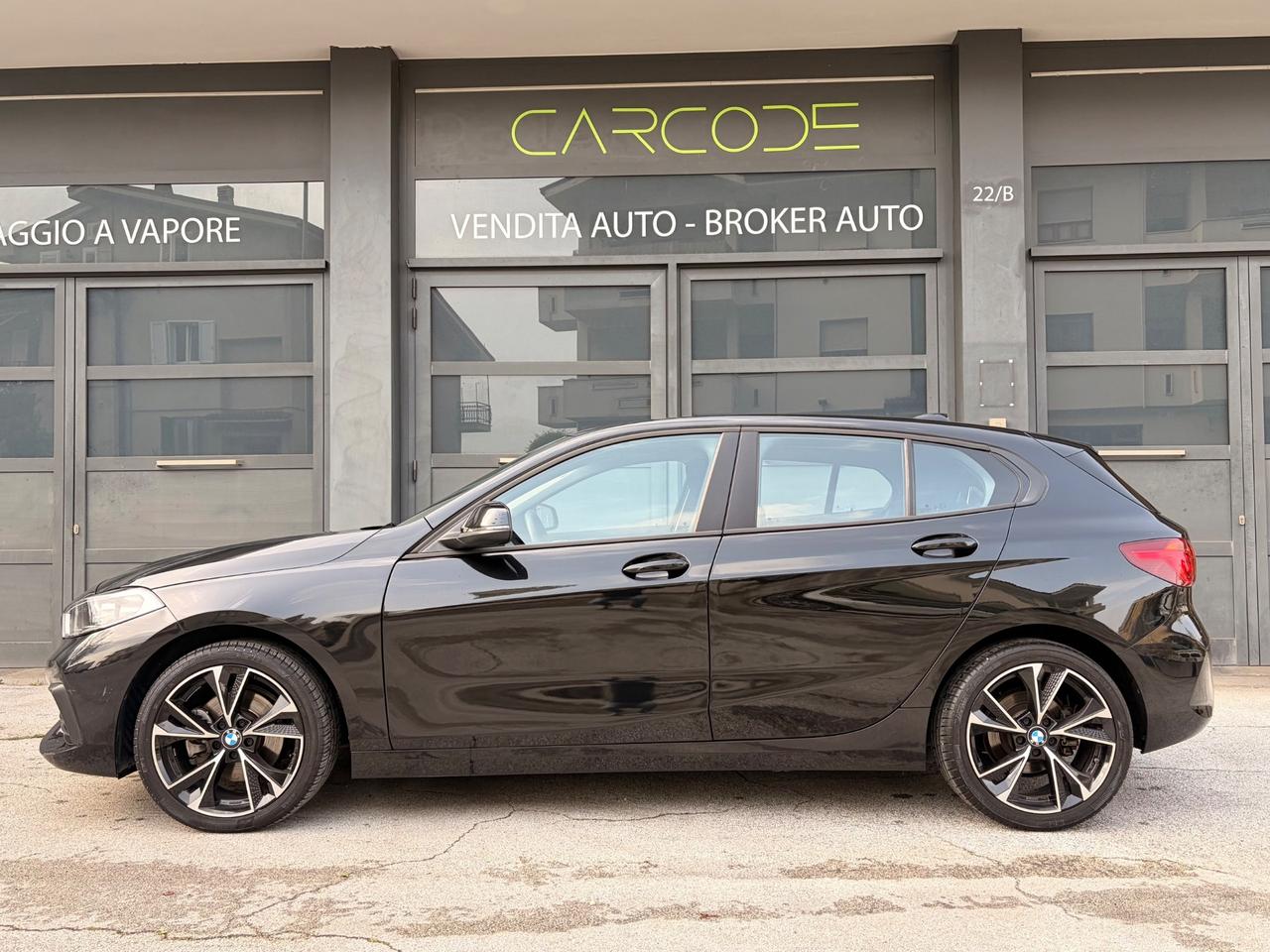 Bmw 116 116d 5p. Advantage