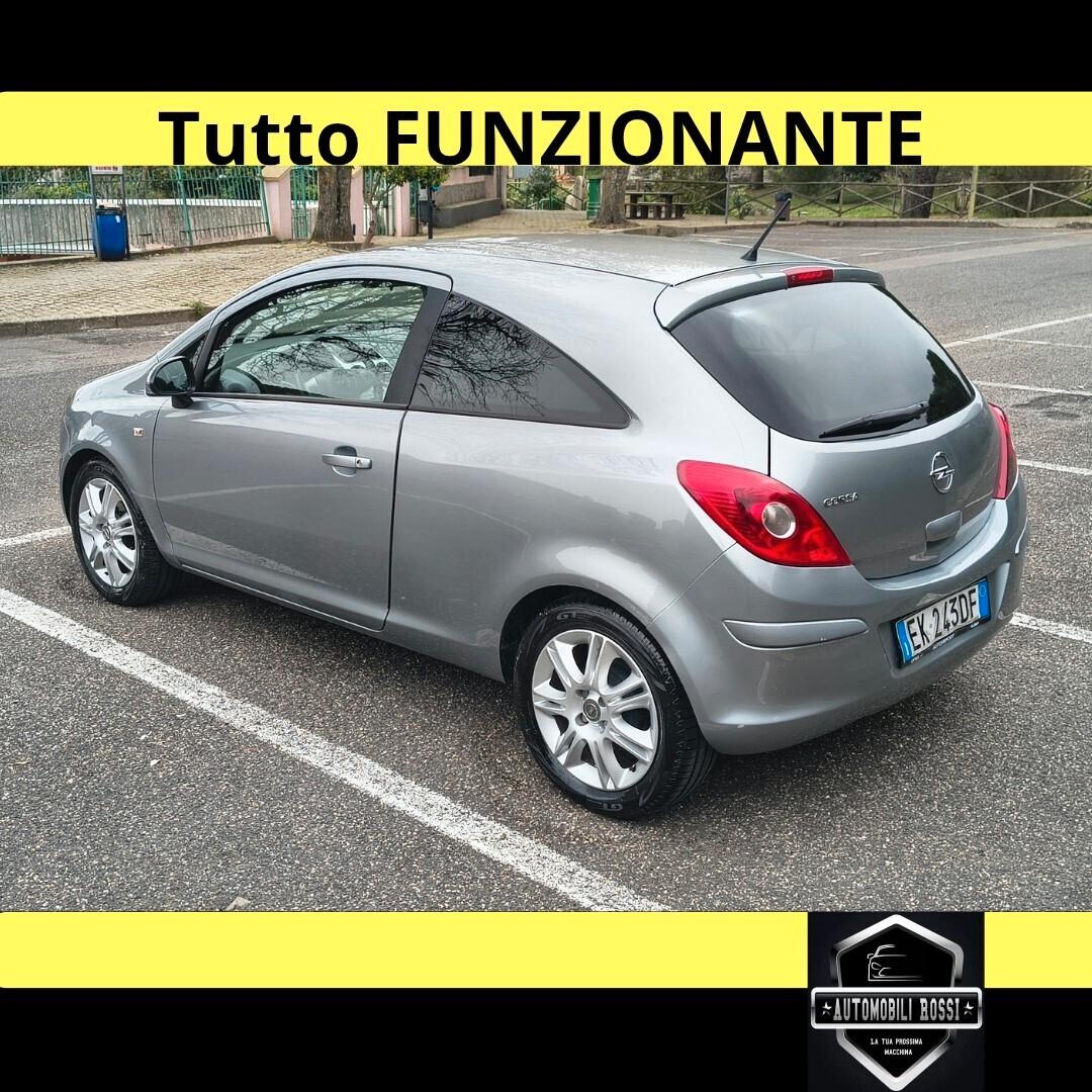 Opel Corsa 1.2 3 porte Club