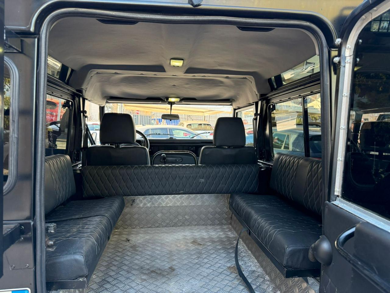 Land Rover Defender 90 serie300