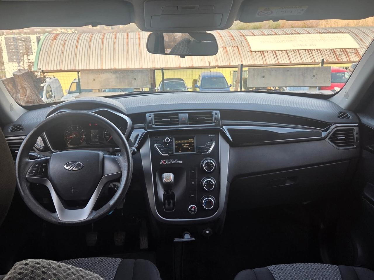 Mahindra KUV100 1.2 VVT M-Bifuel(GPL) K8