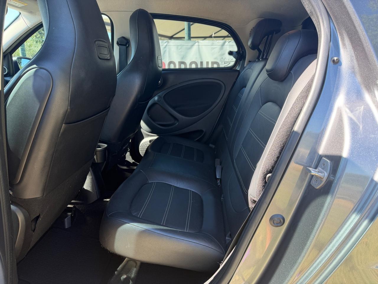 Smart ForFour 0.9Turbo 90CV BRABUS-12/2018