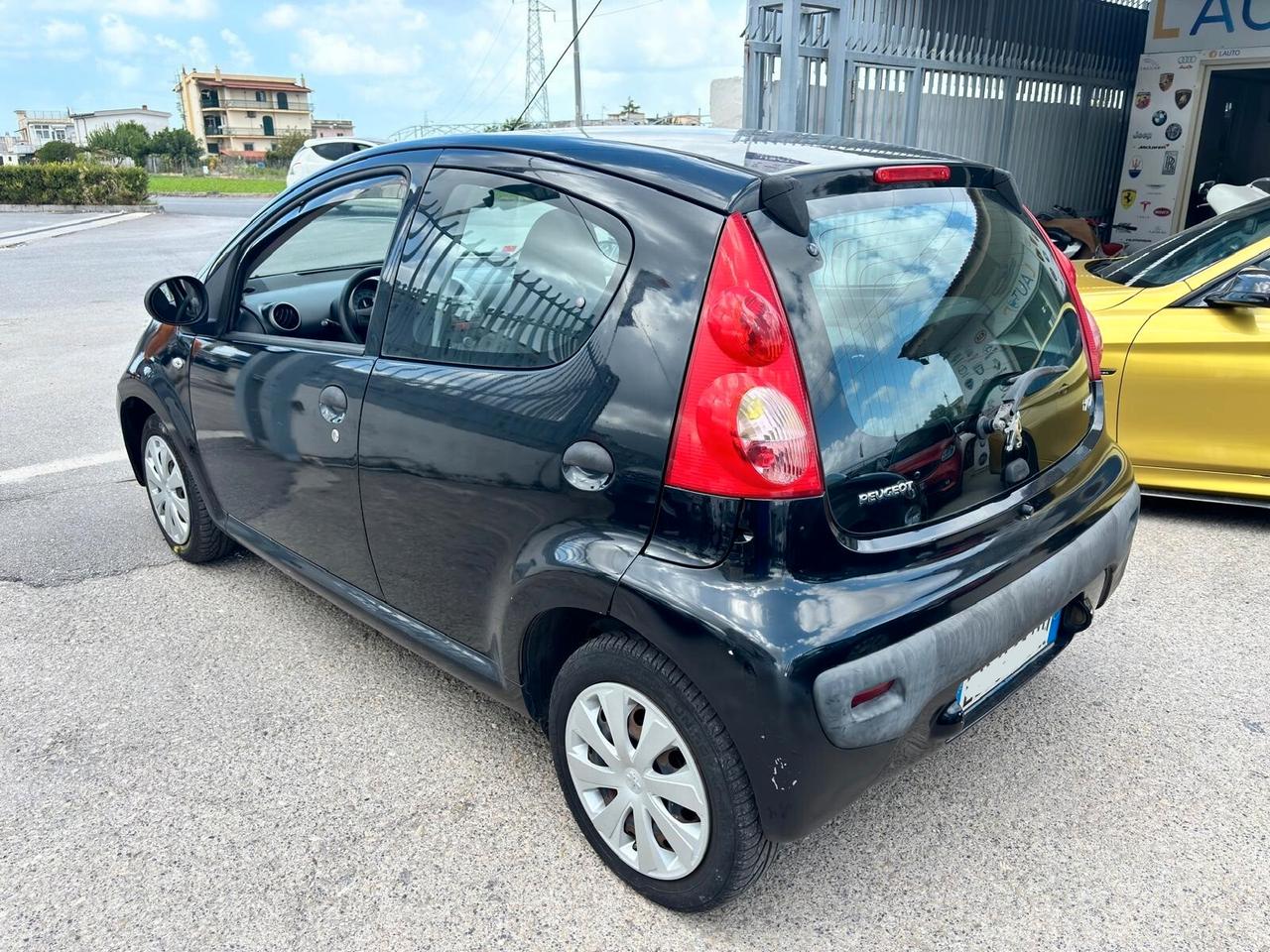 Peugeot 107 1.0 68CV 5p. GPL