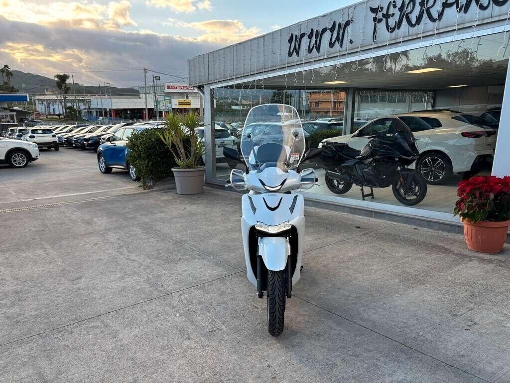 Honda SH 125 2026 Nuovo pronto consegna Tuo a soli 43 Euro al mese