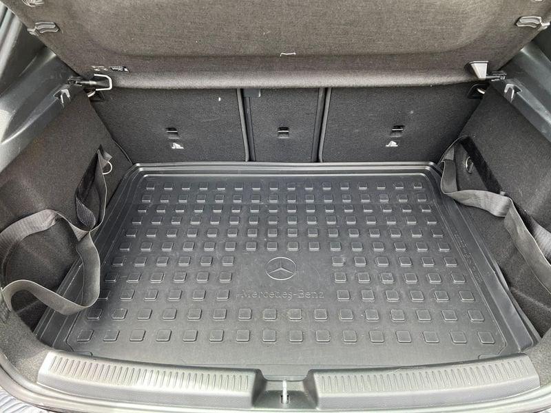 Mercedes-Benz Classe A A 180 d Automatic Sport