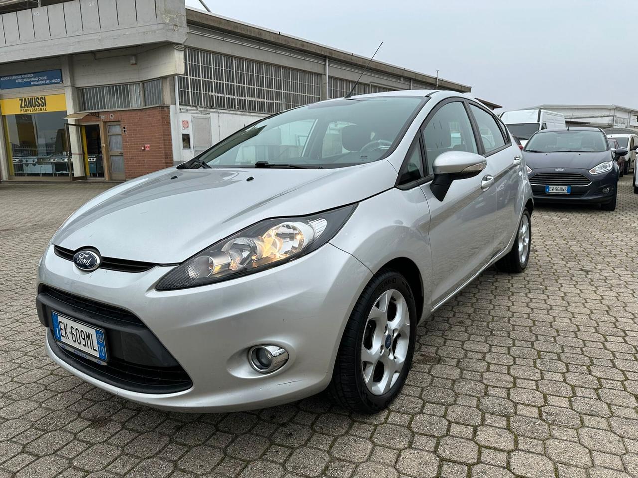 Ford Fiesta 1.4 TDCi 70CV 5 porte Titanium