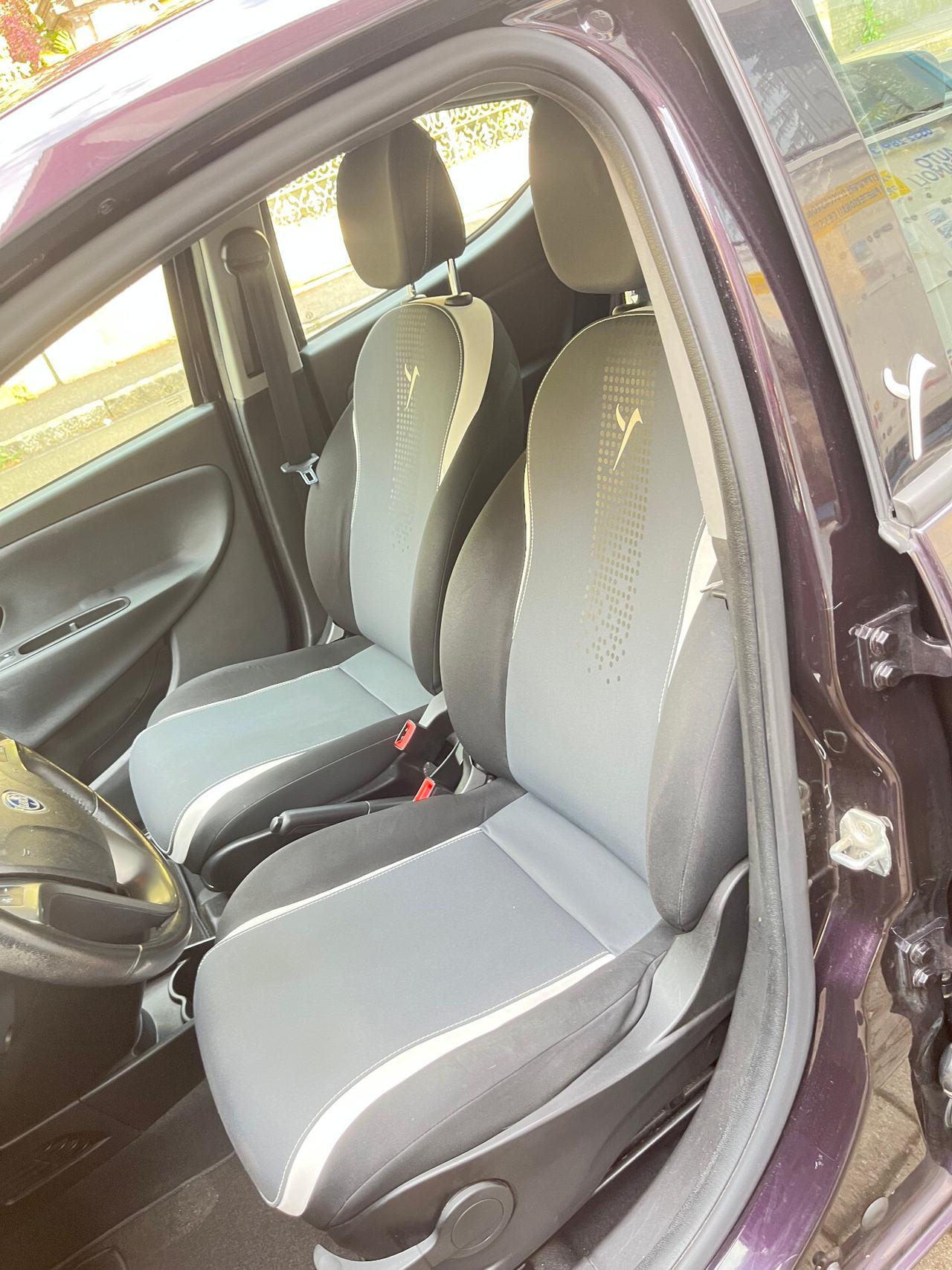 LANCIA YPSILON - 1.2 BENZINA - 5 PORTE - ANCHE PER NEOPATENTATI