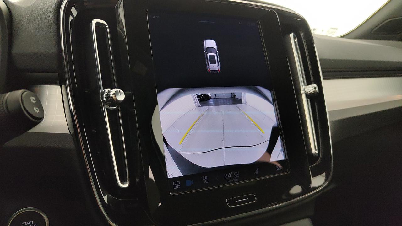 VOLVO XC40 2.0 b3 Core auto