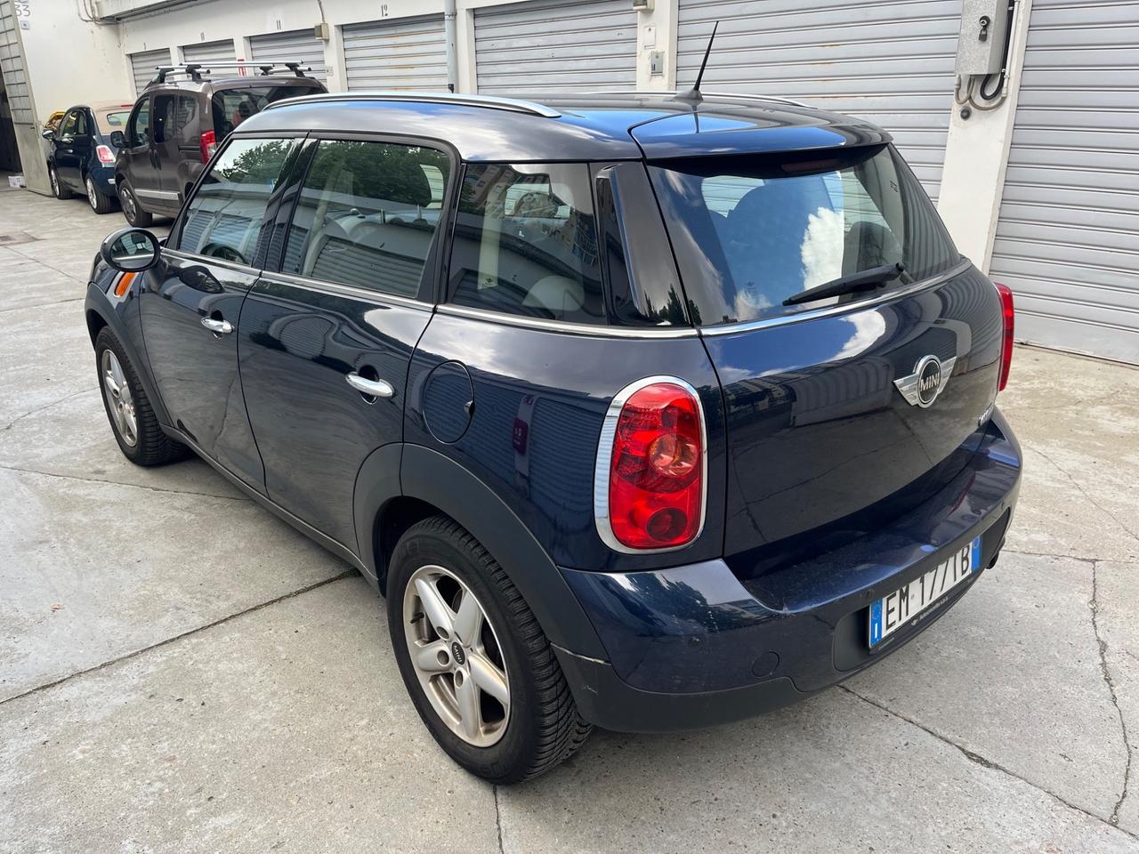Mini Cooper Countryman 1.6 CAMBIO AUTOMATICO