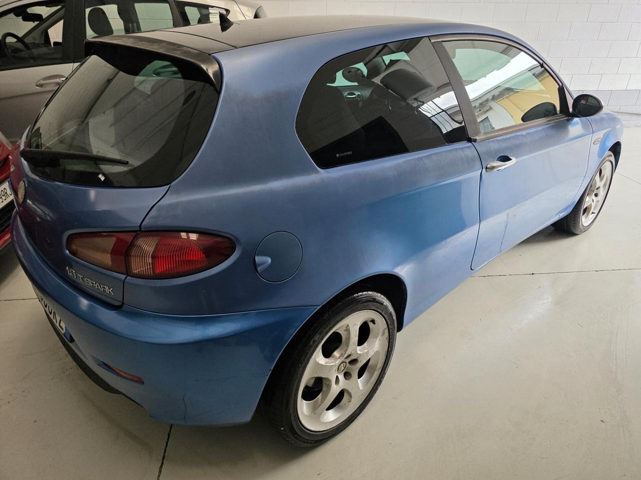 Alfa Romeo 147 1.6 TS GPL BLACK LINE
