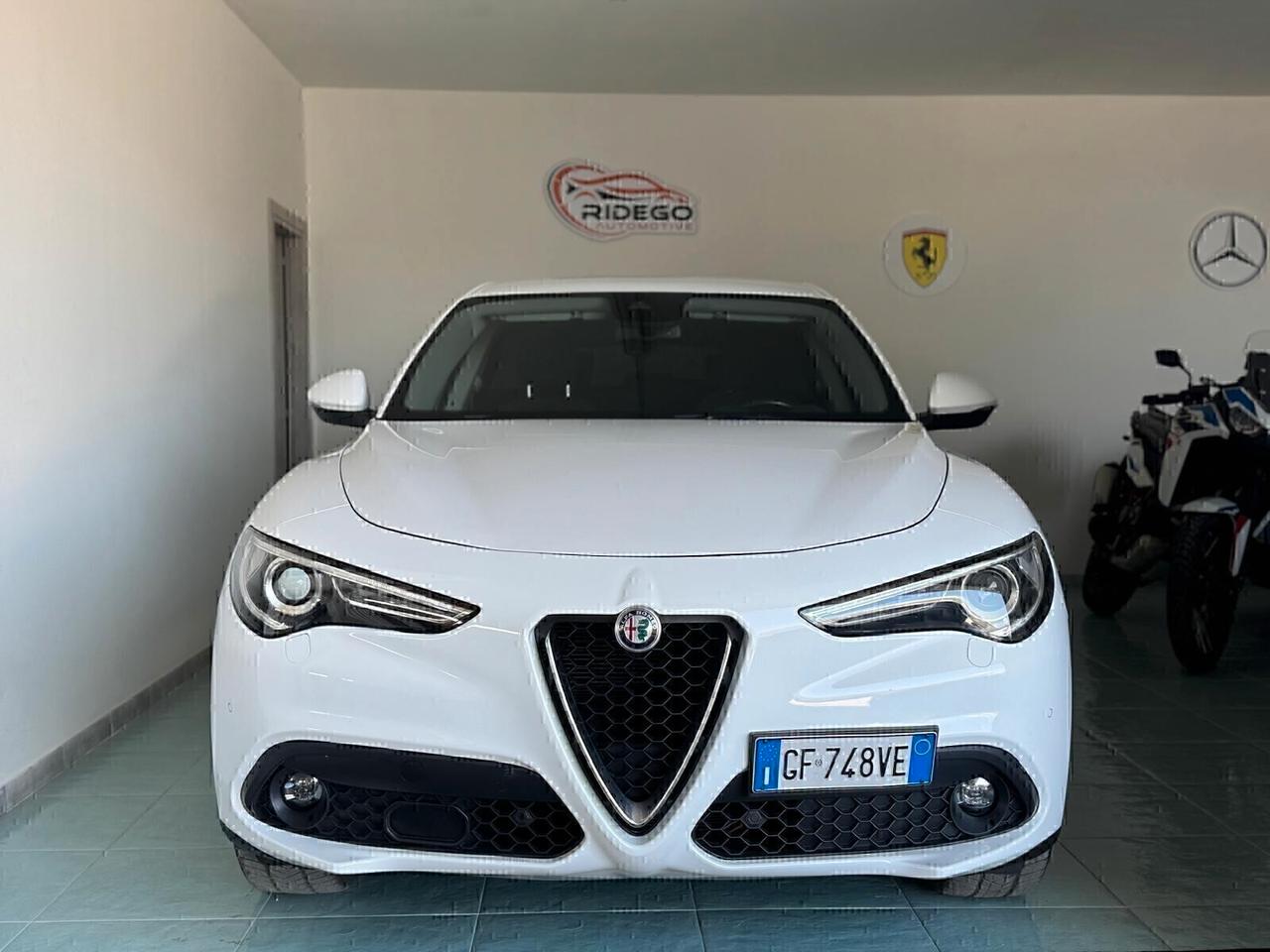 Alfa Romeo Stelvio 2.2 Turbodiesel 190 CV AT8 Q4 Executive