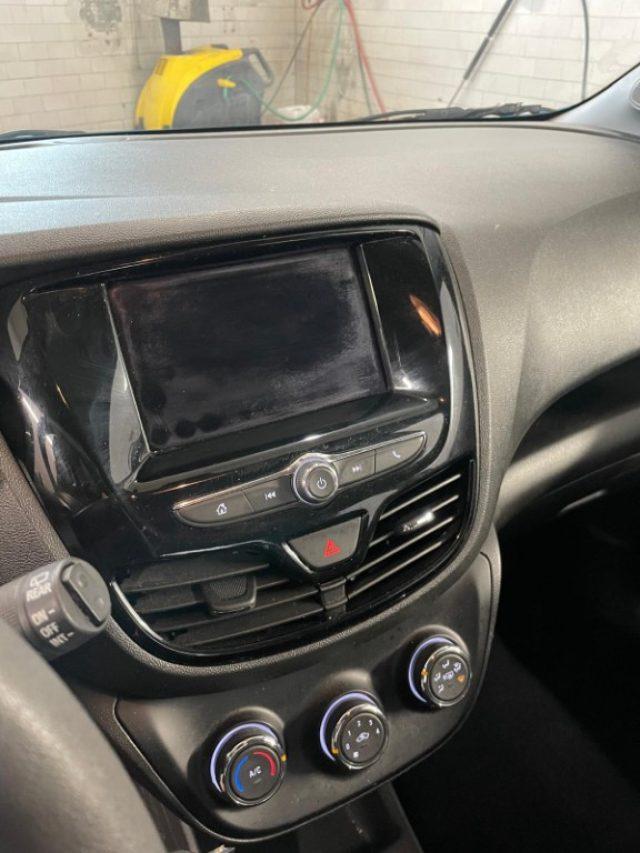 OPEL Karl Rocks 1.0 75 CV