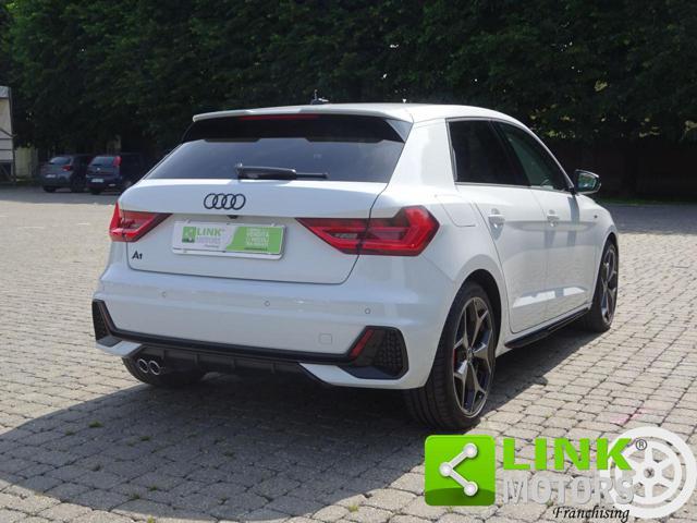 AUDI A1 SPB 40 TFSI S tronic Identity Black S Line