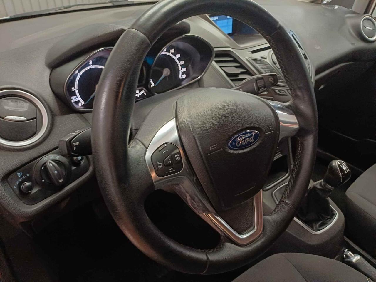 Ford Fiesta 1.5 TDCi 75CV 5 porte Business