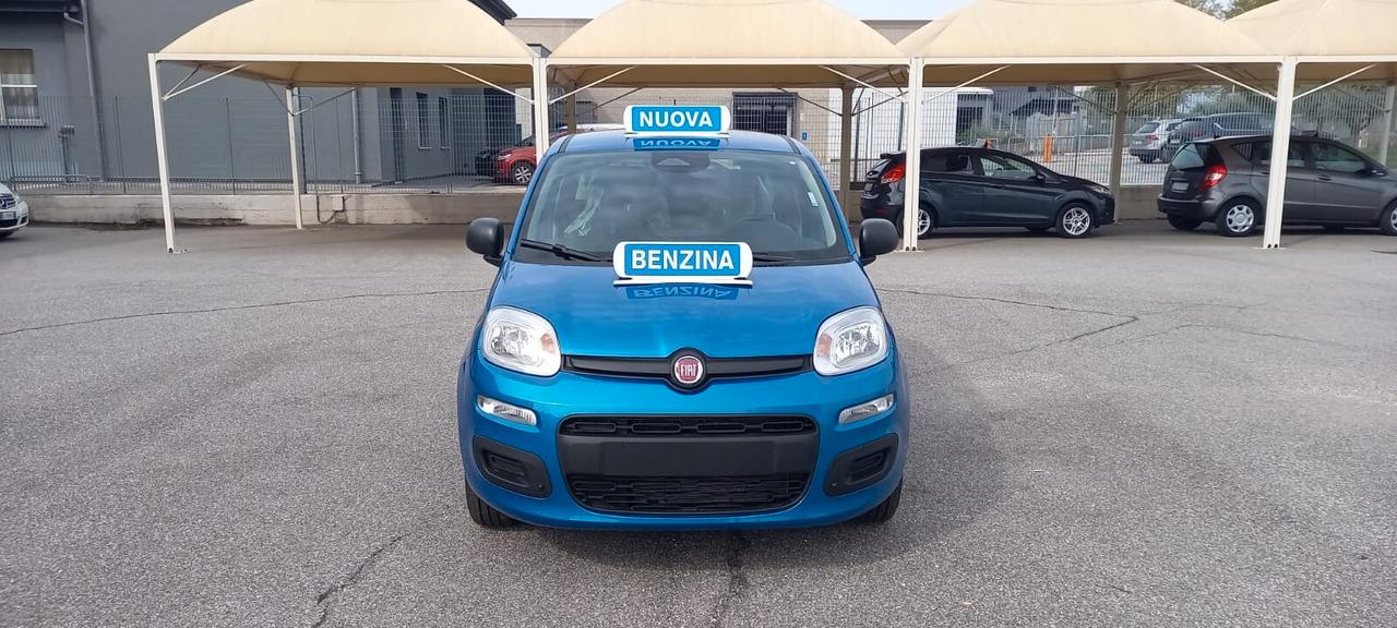 Fiat Panda cc. 1.000 Benzina-Elettrica (Ibrida) 70 CV. 5 Porte 5 Posti Euro 6ETEMP Temp KM. 0 Utilizzabile anche per i Neopatentati.