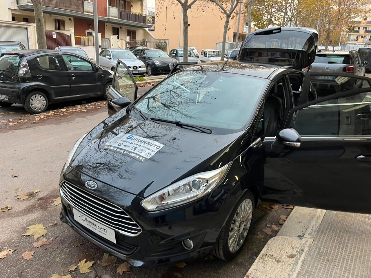 Ford Fiesta 1.5 TDCi 75CV 5 porte Titanium