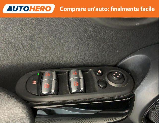 MINI Cooper 1.5 Cooper Essential 5 porte