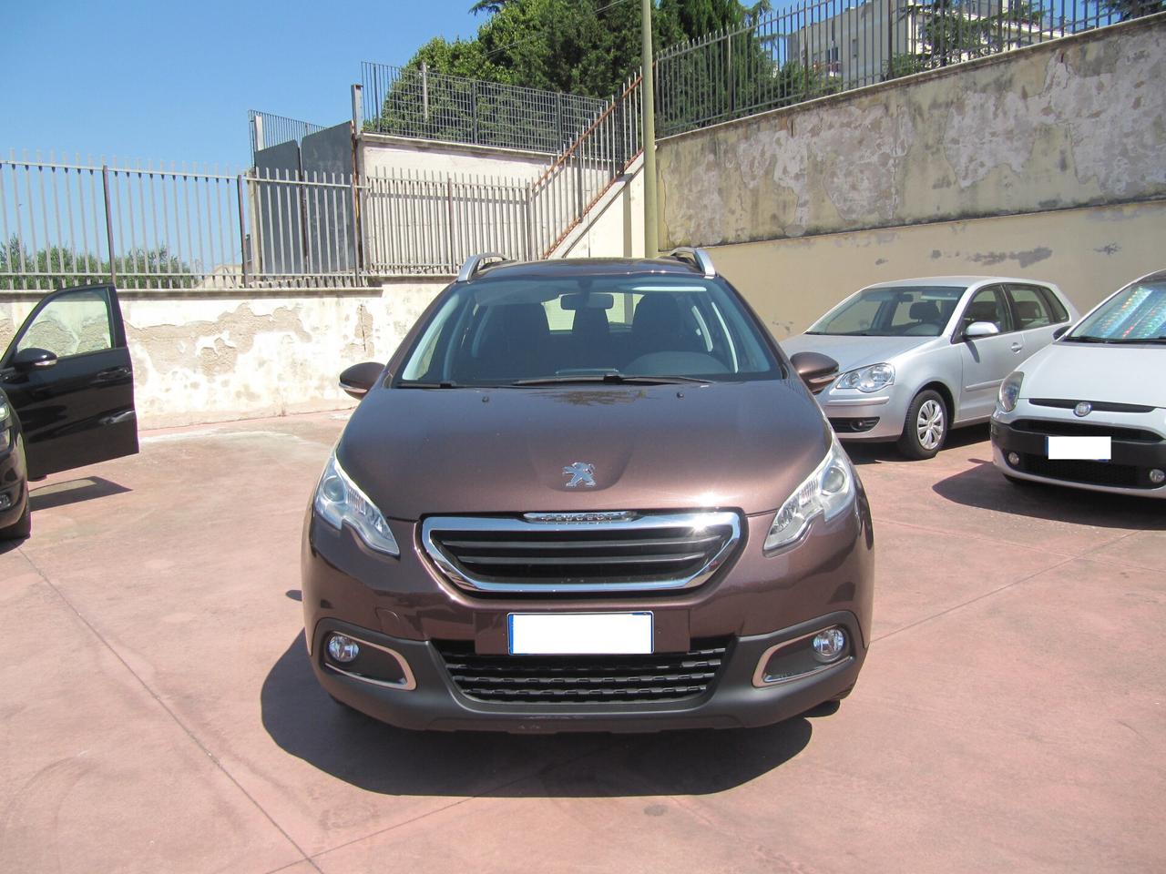 Peugeot 2008 1.2 VTi 82CV Allure - benzina