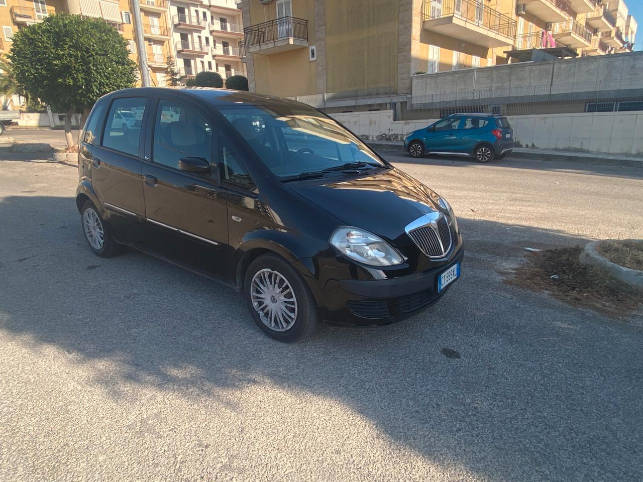 Lancia MUSA 1.3 Multijet 16V Oro