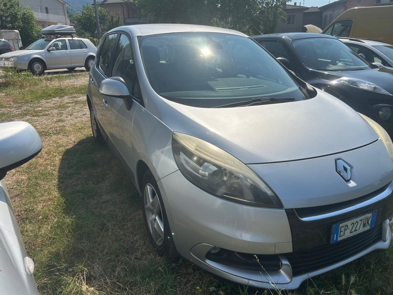 Renault Scenic Scénic XMod 1.5 dCi 110CV EDC Bose