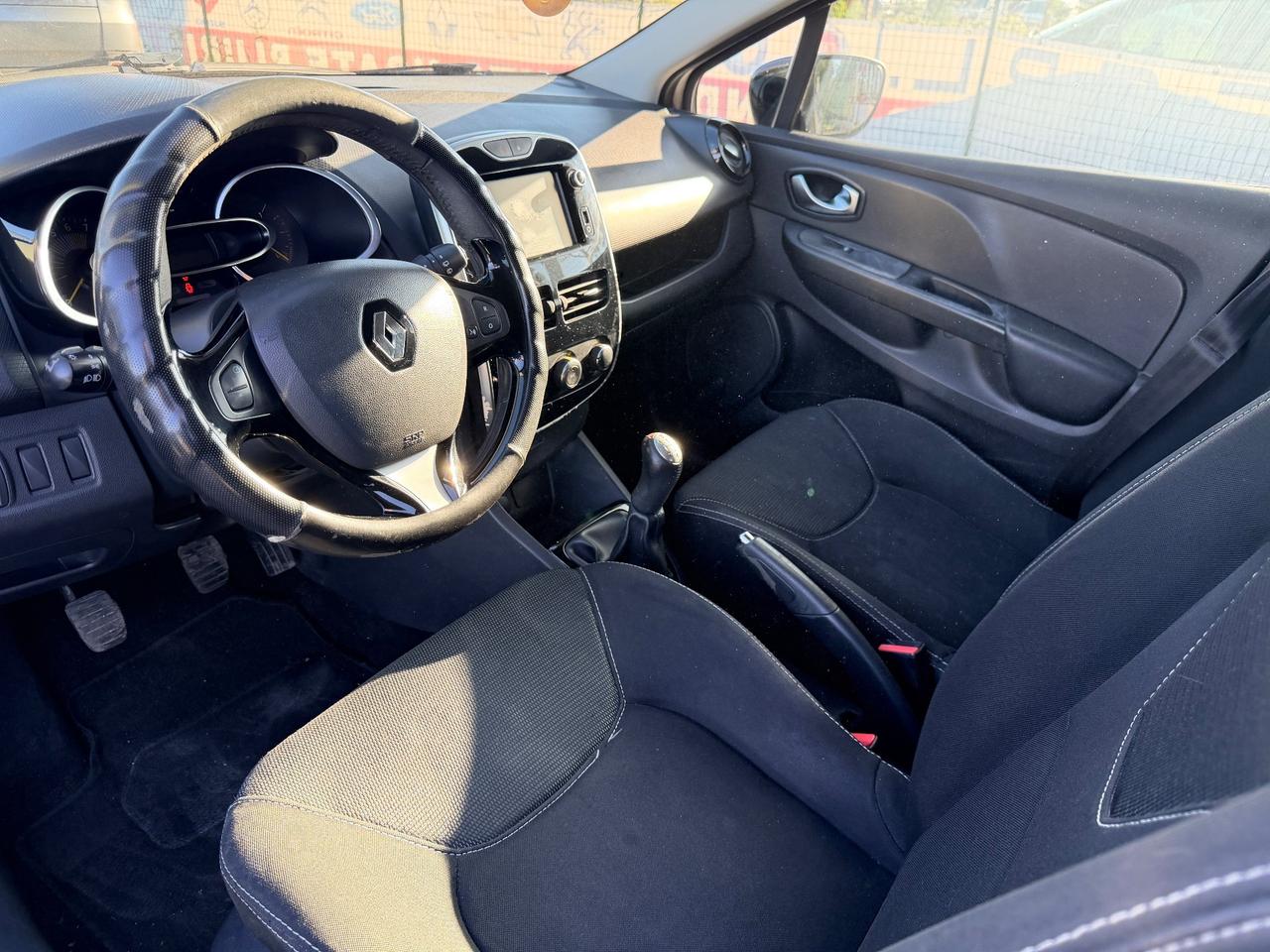 Renault Clio 1.2 75CV 5 porte Life