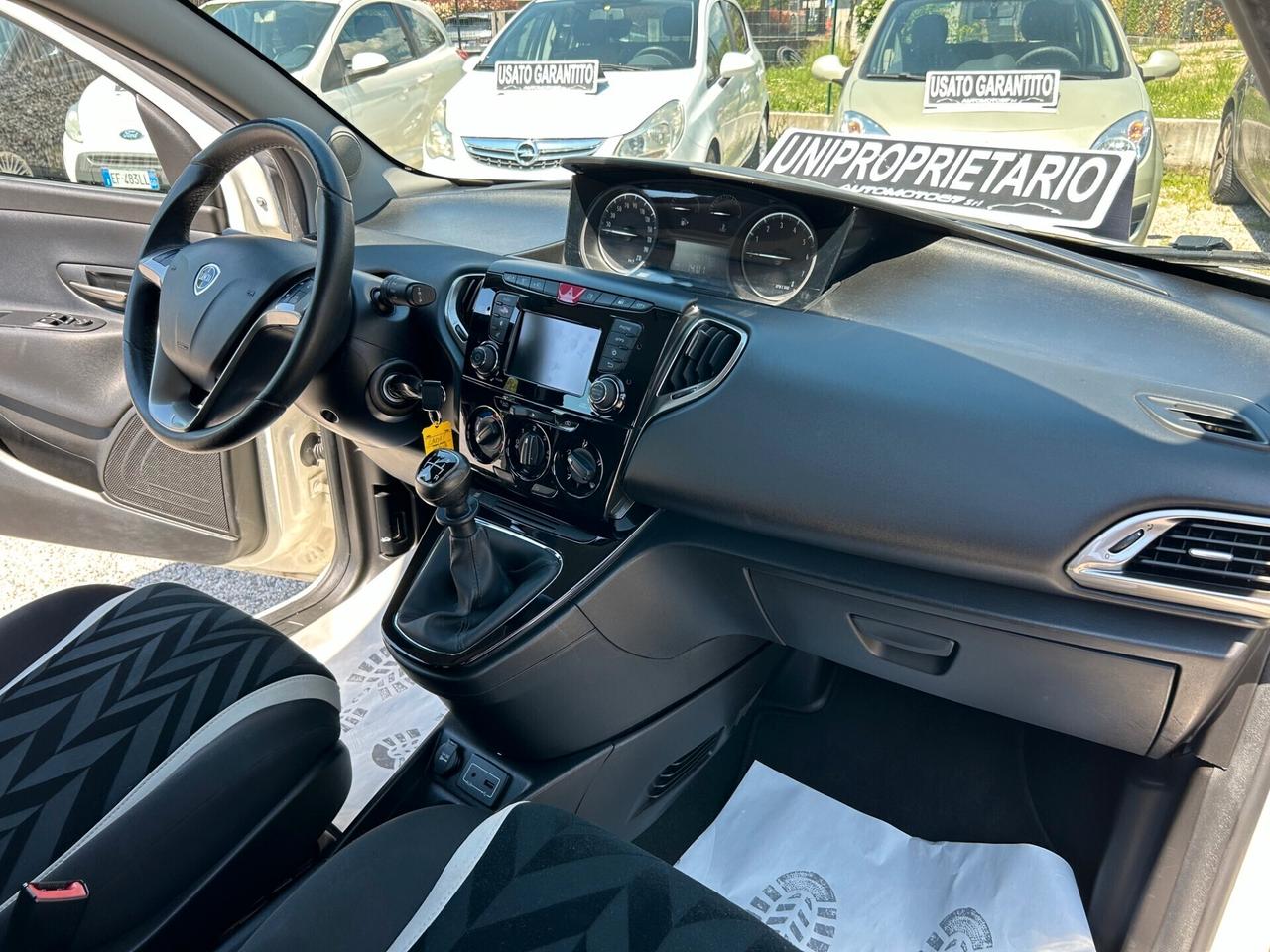 Lancia Ypsilon 1.2 5 p. IMPECCABILE - UNIPROPRIETARIO