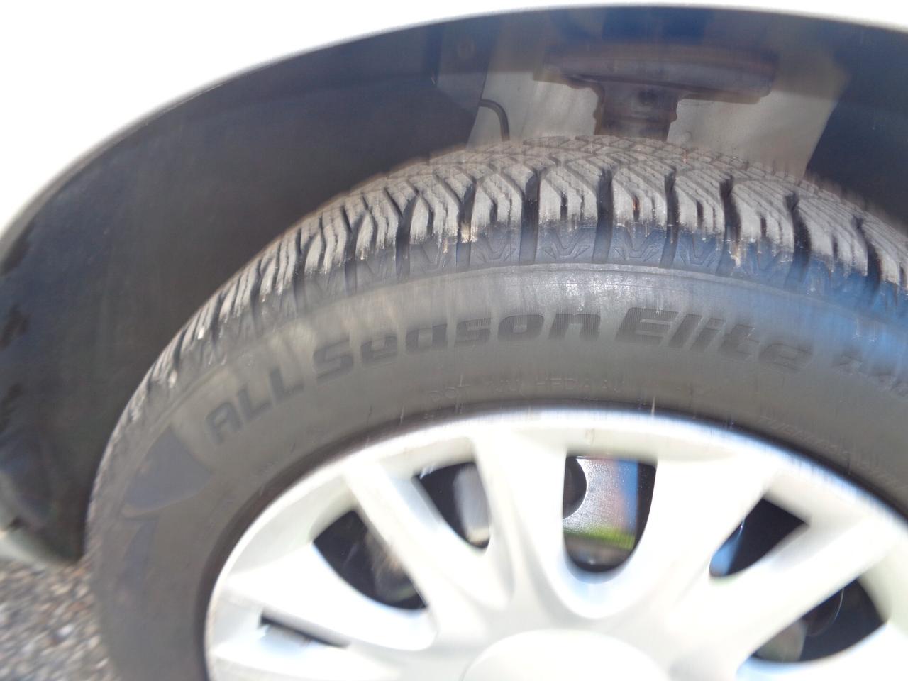 Lancia Ypsilon 1.2 Platino garaz 12 mesi