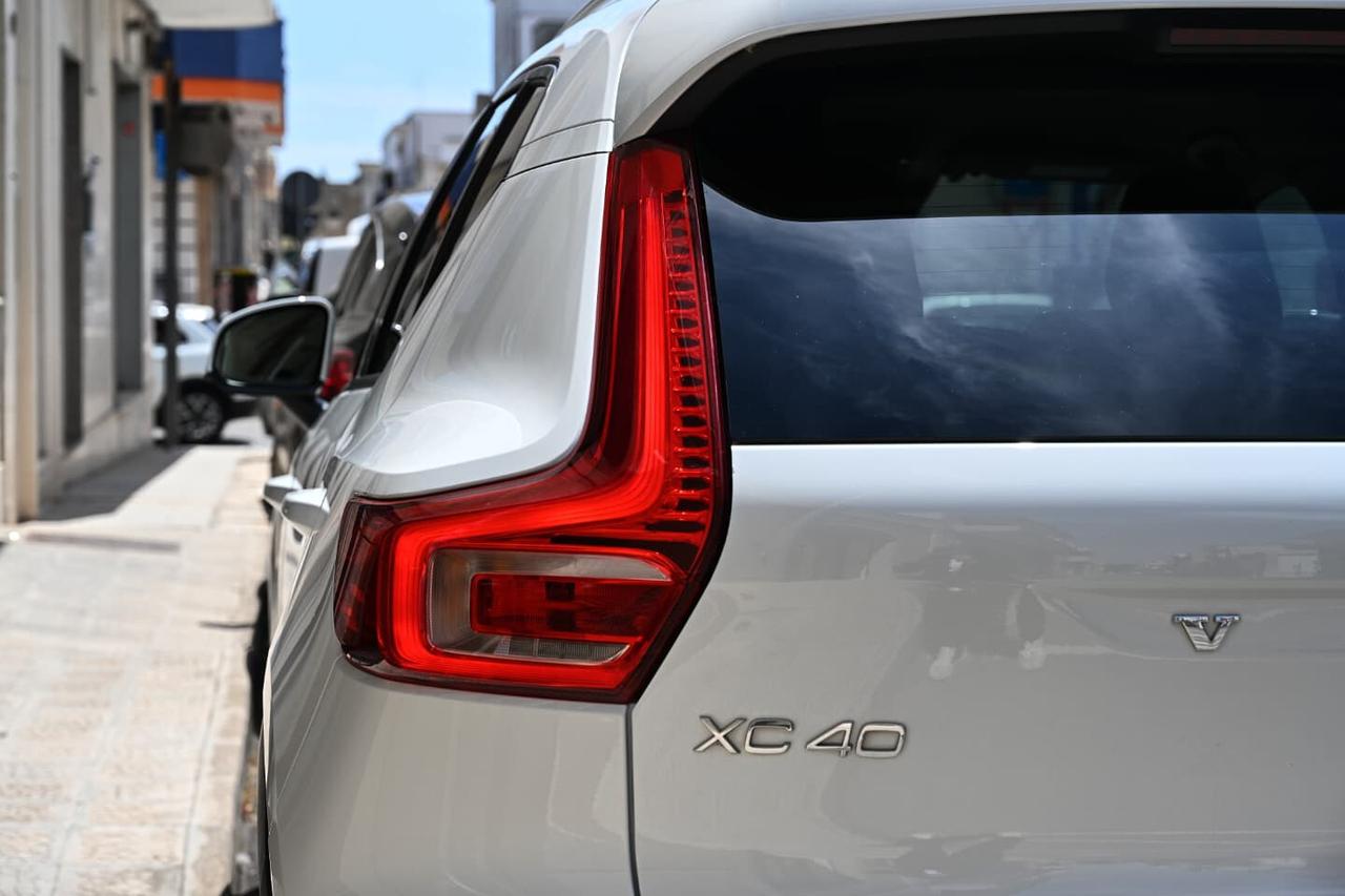 Volvo XC40 D3 Geartronic Momentum Pro