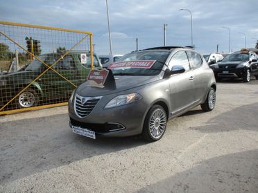 Lancia Ypsilon 1.3 MJT STRAFULL (TETTO APRIBILE)
