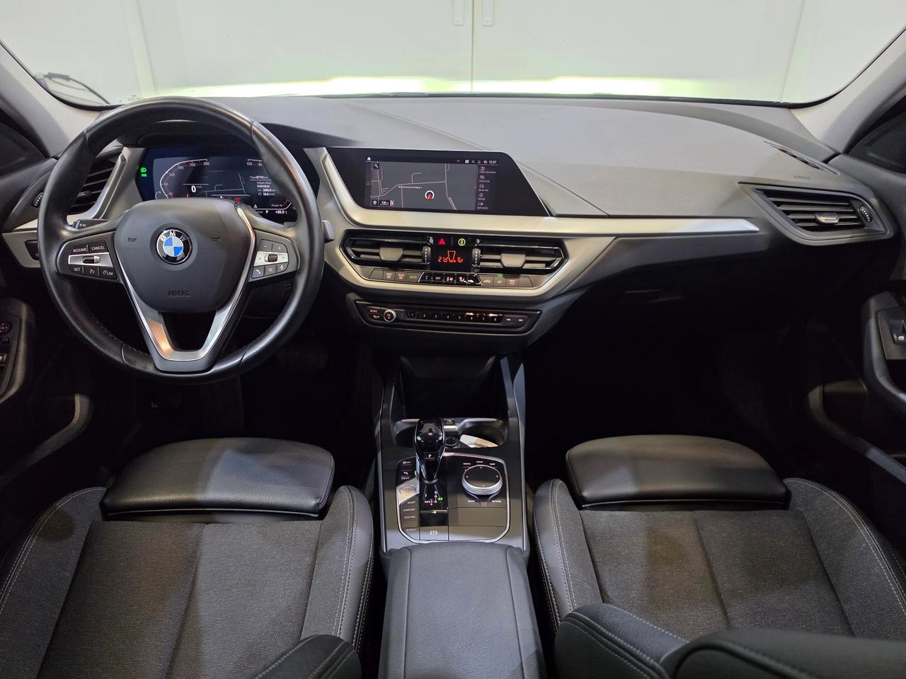 Bmw 116 116i 5p. SPORT