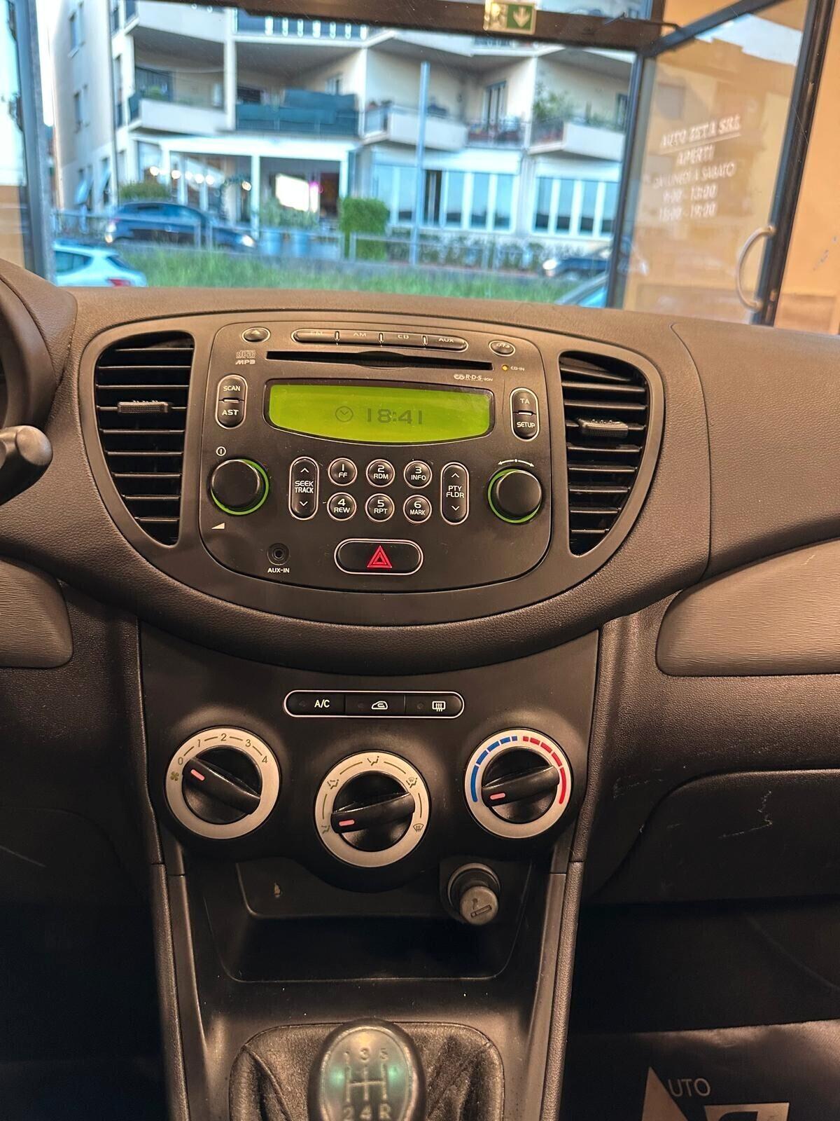 Hyundai i10 1.1 12V BlueDrive GPL Active