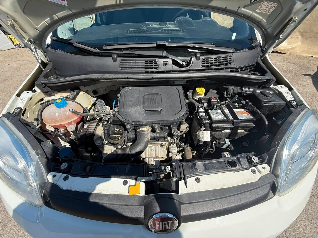 Fiat Panda 1.0 GSE S&S Hybrid Pop Van 2 posti