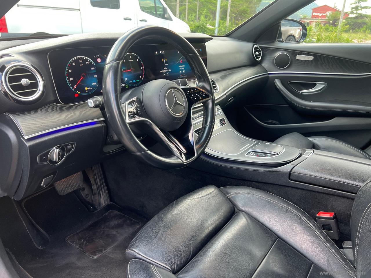 MERCEDES-BENZ E 220 d Mild hybrid Auto Business Sport
