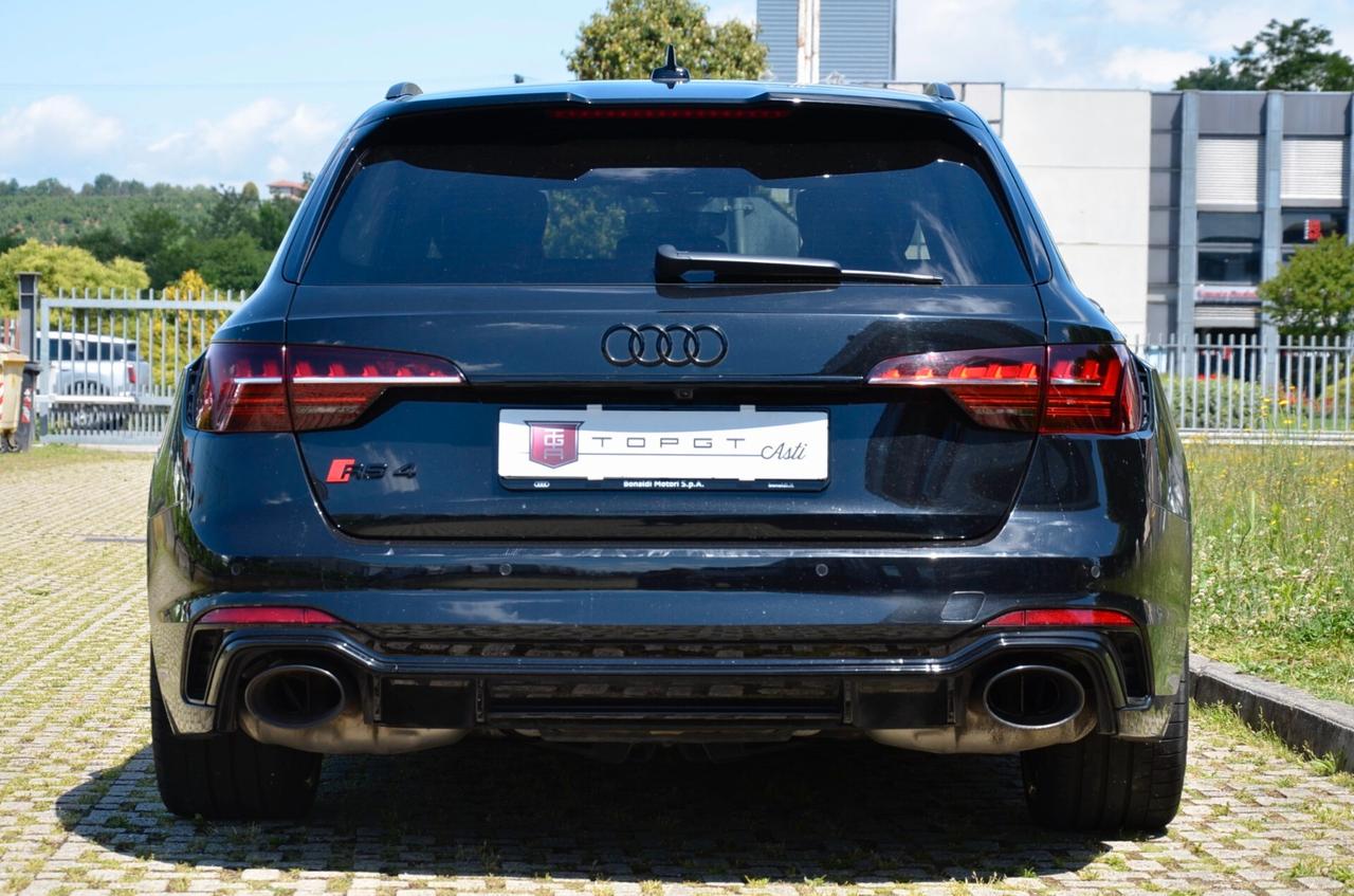 AUDI RS4 AVANT 2.9 TFSI QUATTRO 450cv TIPTRONIC, GARANZIA AUDI 9/27, CARBOCERAMICA, TETTO, B&O, DYNAMIC PLUS, MATRIX, 20", PERMUTE