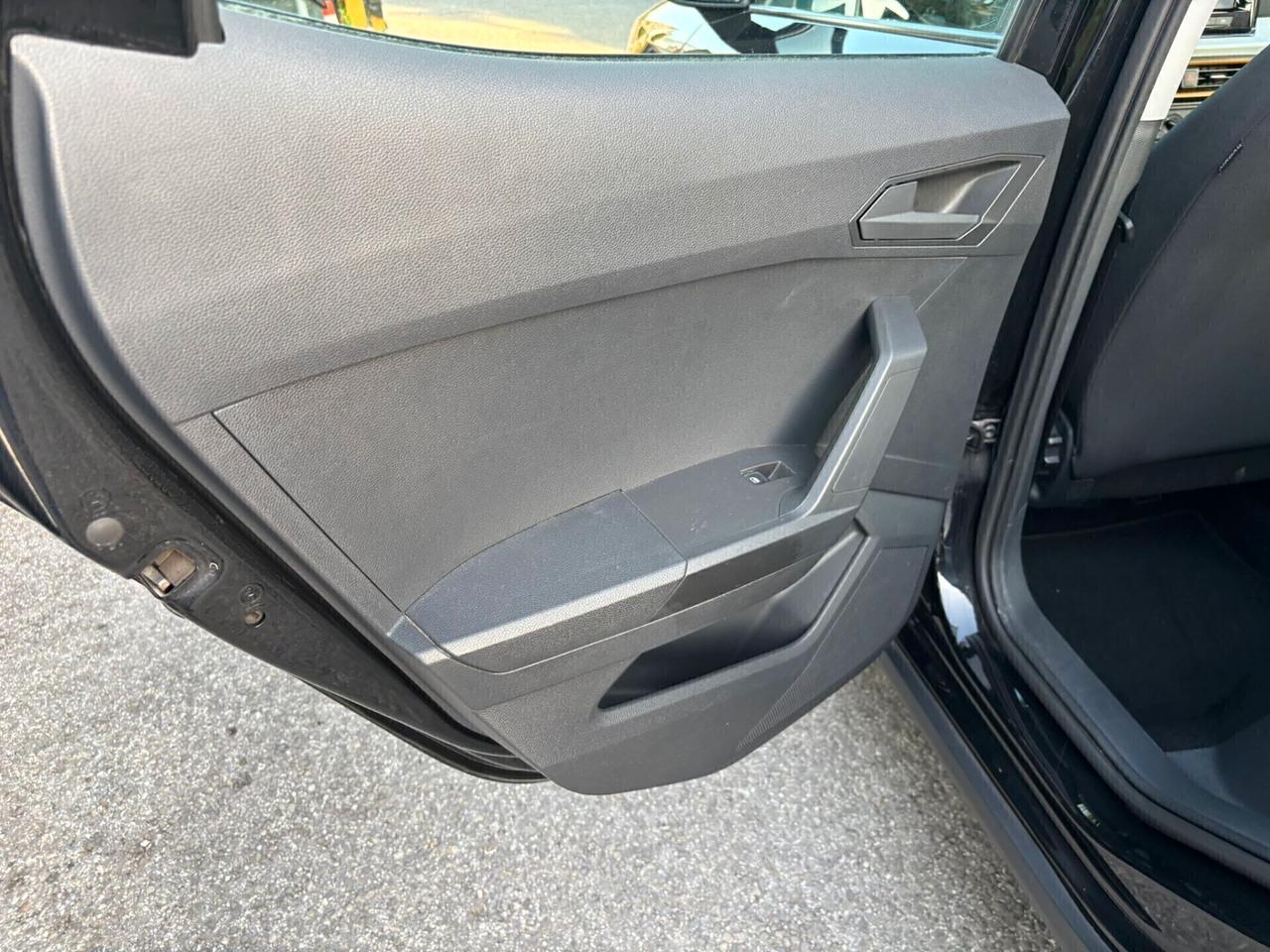 Seat Arona 1.0 TGI Reference - OK Neopatentati