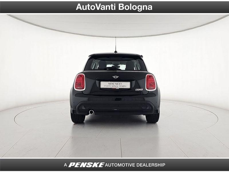 MINI Mini Mini 3p 1.5 Cooper Essential Premium Mid Package auto