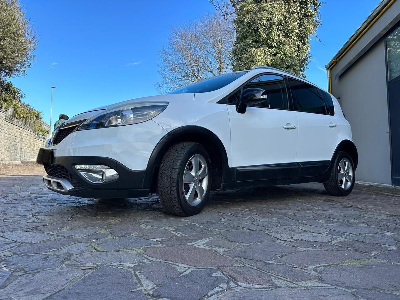 Renault Scenic Scénic XMod Cross 1.5 dCi 110CV Start&Stop Energy