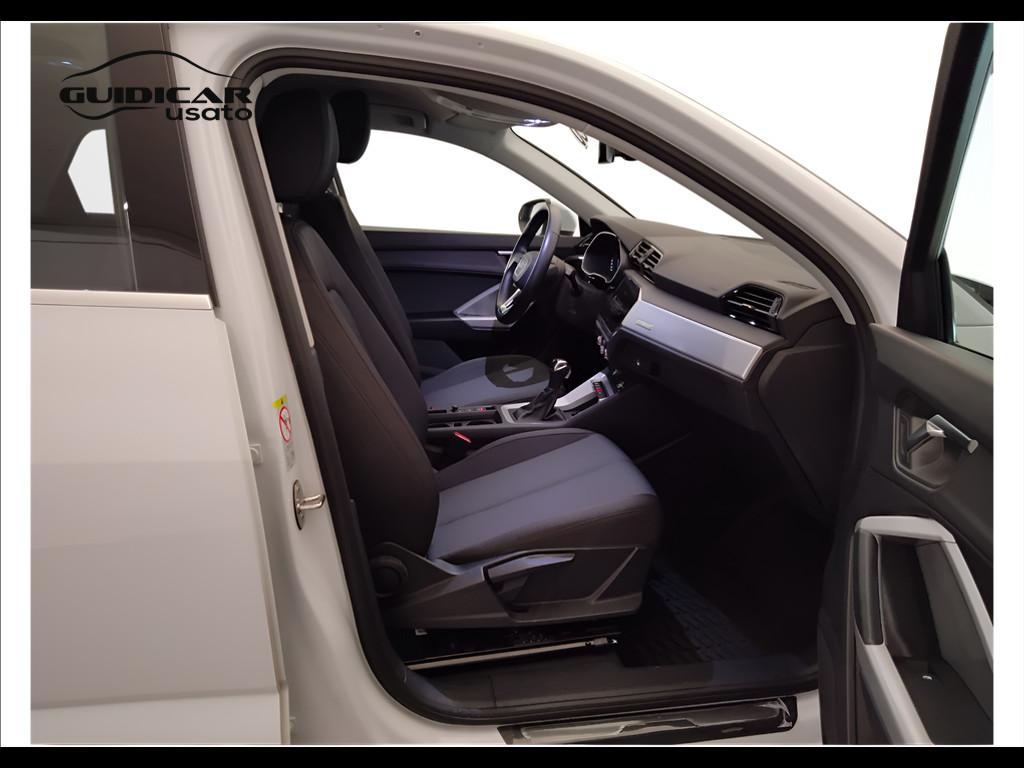 AUDI Q3 I 2019 Sportback - Q3 Sportback 35 2.0 tdi Business Plus