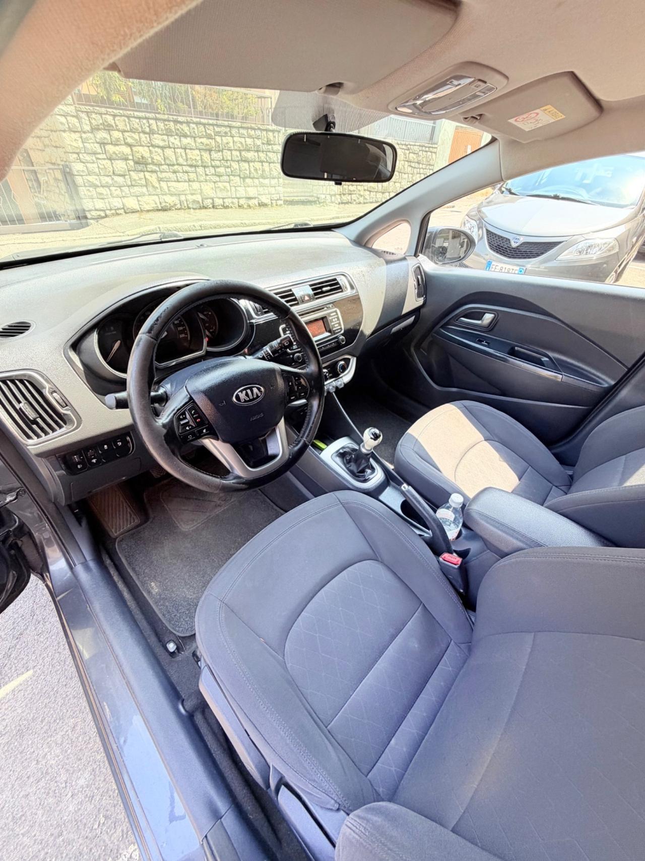 Kia Rio 1.2 CVVT 5p. Cool