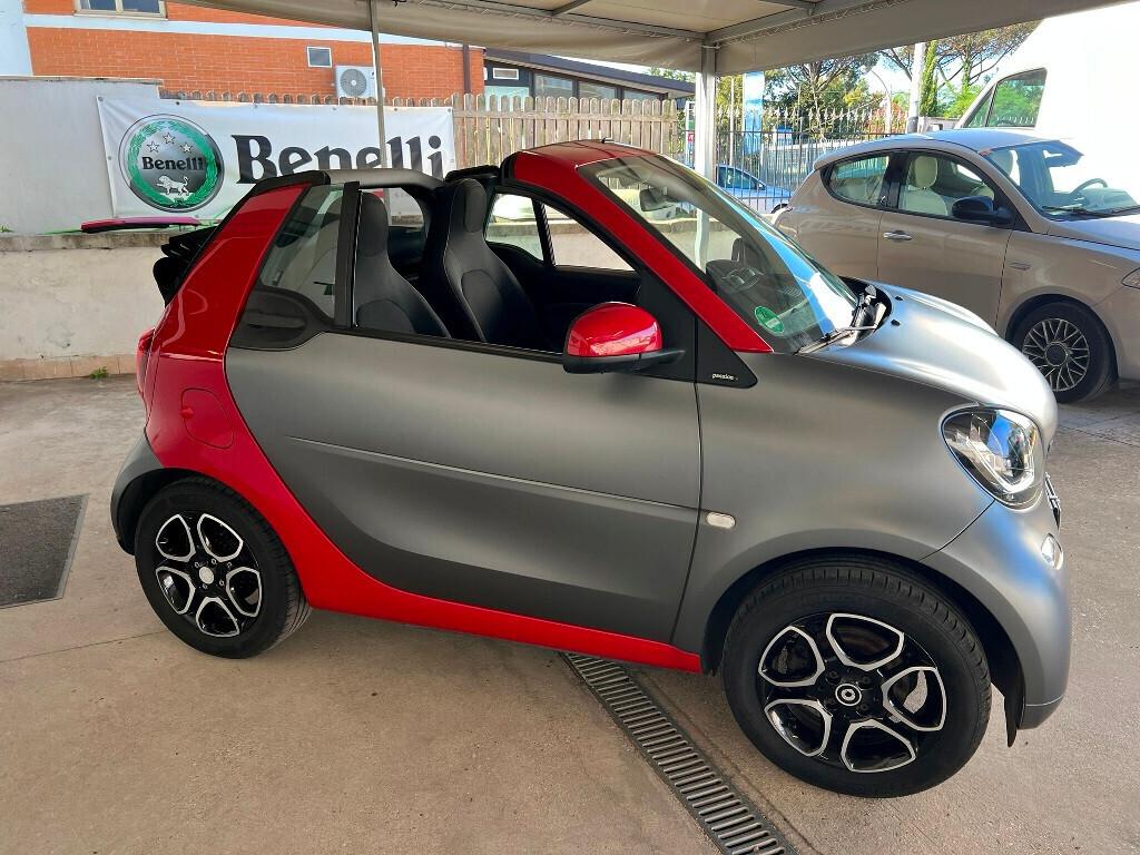 Smart Fortwo Gray Matt - Cabrio* - Super Full!