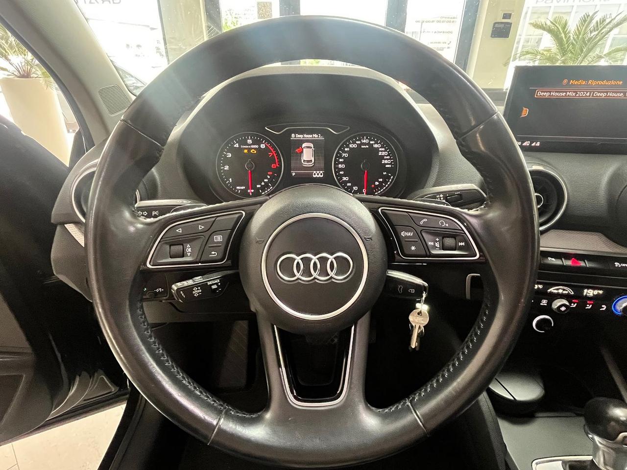 Audi Q2 Business 1.4 TFSI