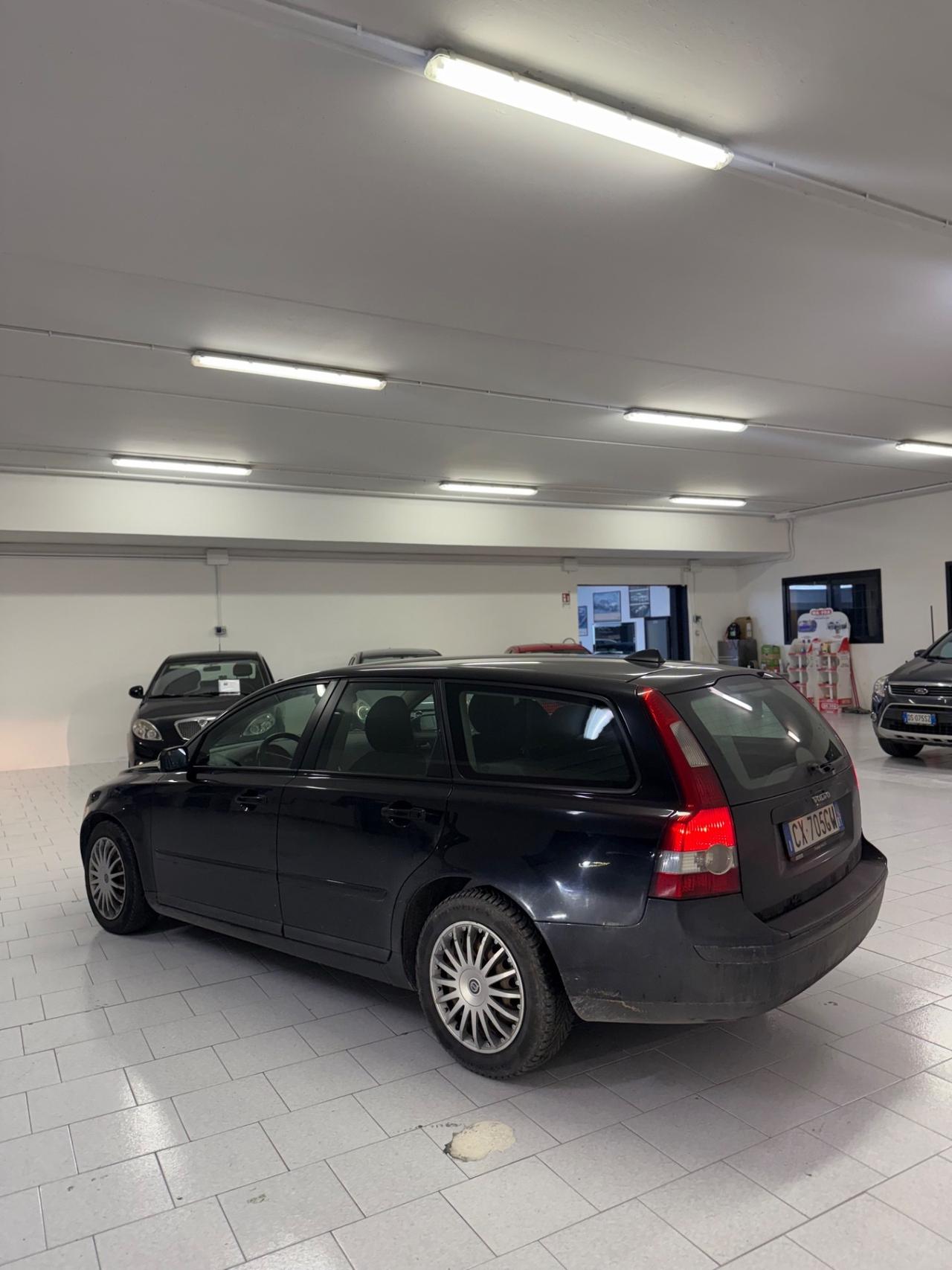 Volvo V50 2.0 D cat Summum