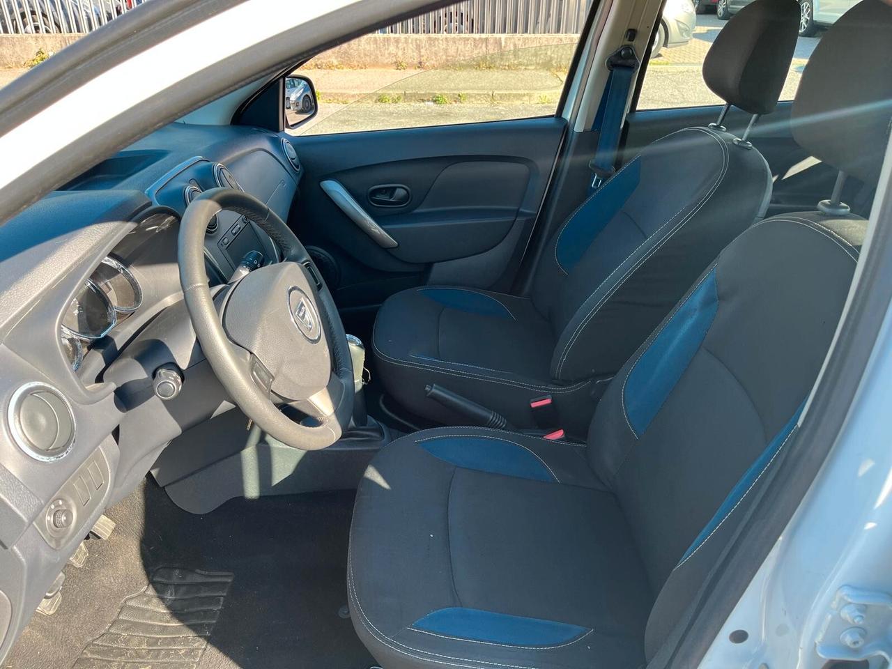 Dacia Sandero 1.2 75CV Lauréate