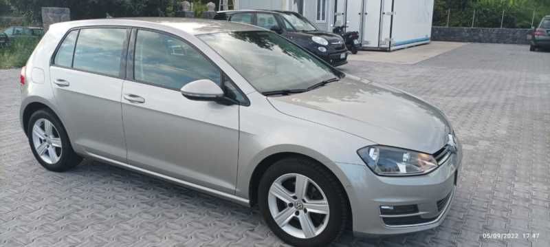 Volkswagen GOLF 7 VII 1.6 MT (110 cv) HIGH LINE